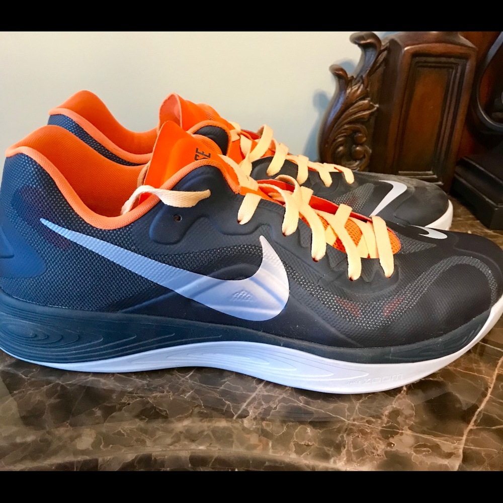 Men’s Size 13 Nike